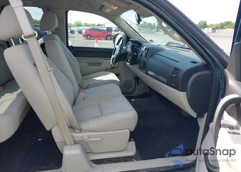 2011 Chevrolet Silverado 1500 Lt from USA, damaged, VIN 1GCRKSE30BZ143996